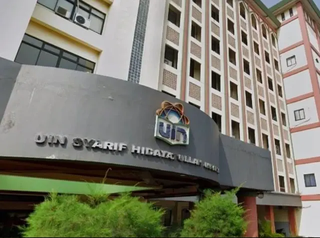 Gedung Rektorat UIN Syarif Hidayatullah Jakarta.